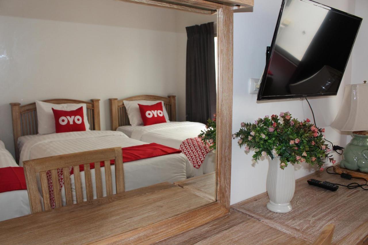 Oyo 75409 Premium The Family Hotel チエンマイ エクステリア 写真