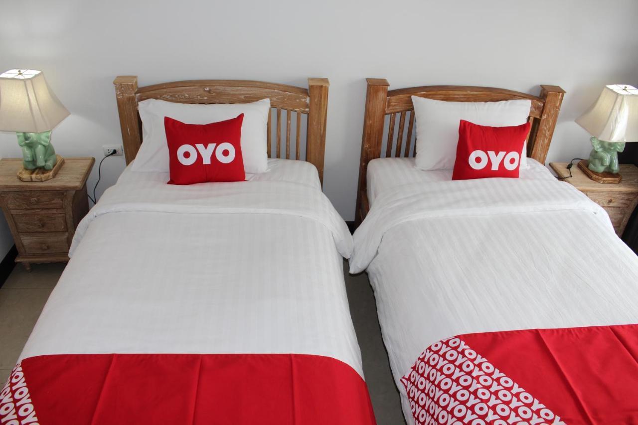 Oyo 75409 Premium The Family Hotel チエンマイ エクステリア 写真